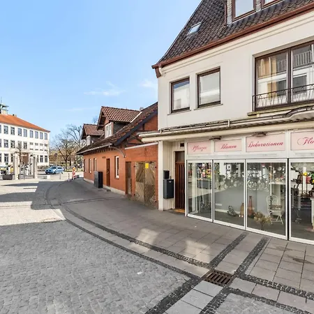 In Fuer 4 Personen- 50m2, 2 Zi, 4 Einzelbetten, Free Kaffee, Wifi & Parking - 24h Check In