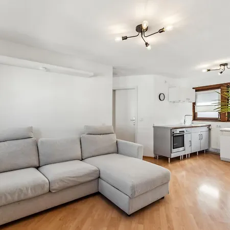公寓 Crew Beds - In - For 4 People - 50m2, 1x Bedroom, 4x Single Bed, Free Coffee, Wifi & Parking - 24h Check In #gf01 吉夫霍恩